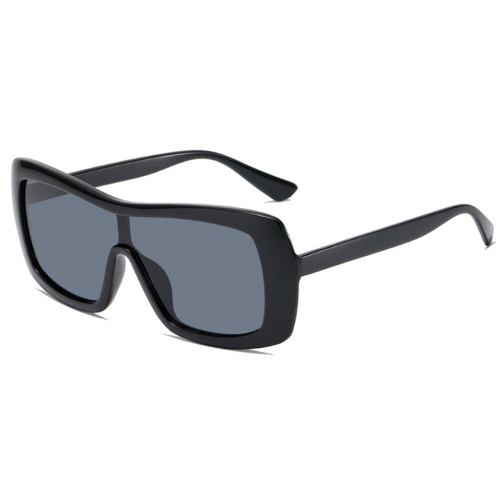 Dame stilige oversized solbriller i futuristisk design Skanto
