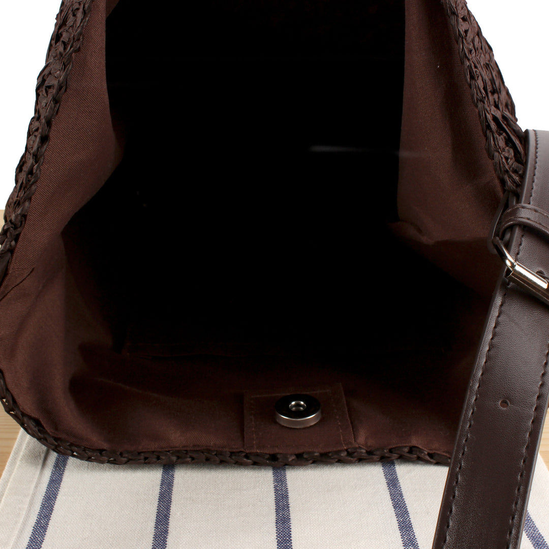 Shoulder bag with modern macrame design Skanto