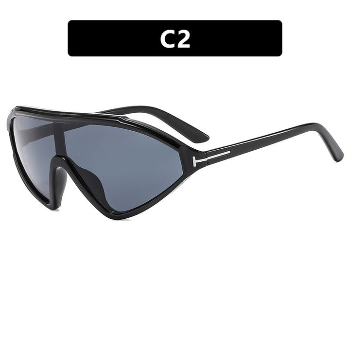 Dame sport solbrille med aerodynamisk design og UV-beskyttelse Skanto