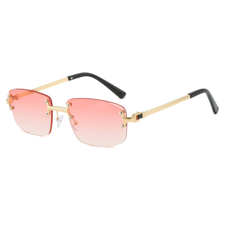 Dame moteriktig solbrille i innovativ design Skanto