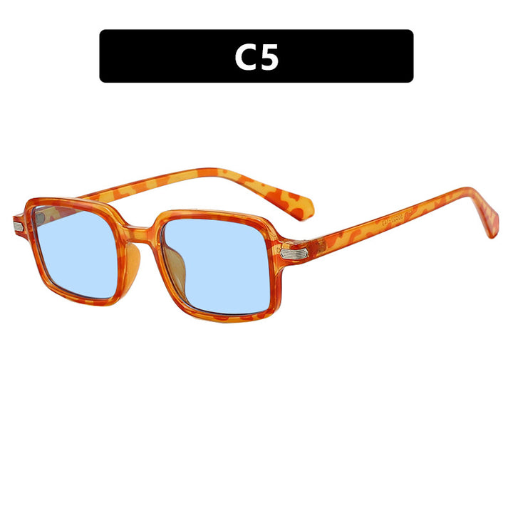 Dame kvadratisk solbrille med beskyttende UV-filter og robust ramme Skanto