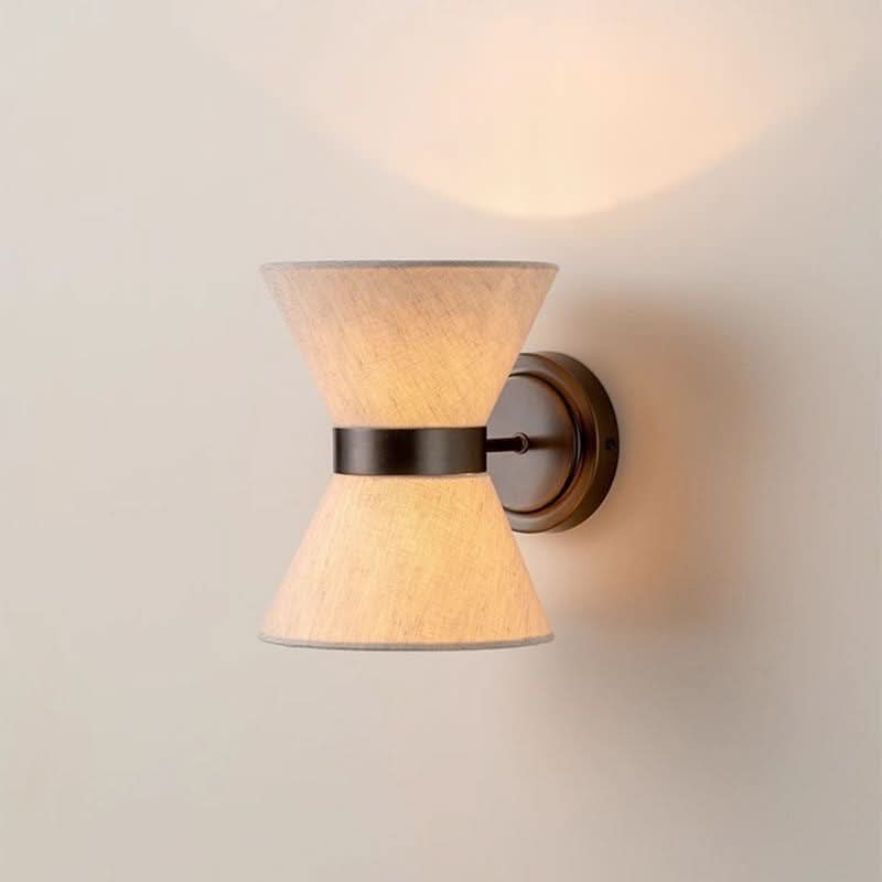 Skanto | Silke Skjerm Vegglampe – Moderne Wabi Sabi Design