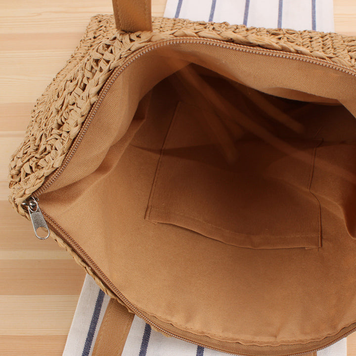 Strand shoulder bag made of handmade natural material with robust design Skanto