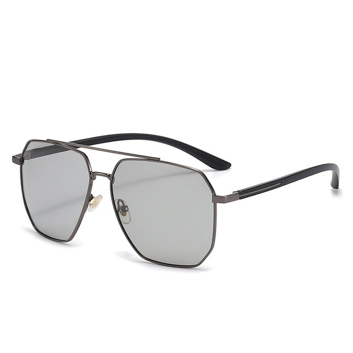 Herrer fashionable solbriller med edel ramme og polariserte glass Skanto