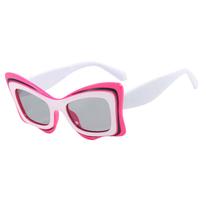 Dame oversized solbrille i ekstravagant design Skanto
