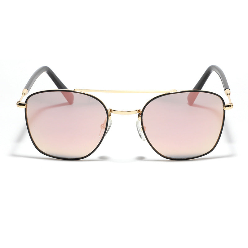 Dame modische kvadratisk solbrille med luksuriøs metallramme Skanto