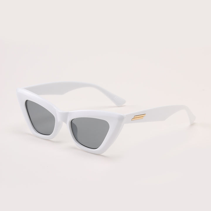 Dame Cat-Eye solbriller med moderne og elegant design Skanto