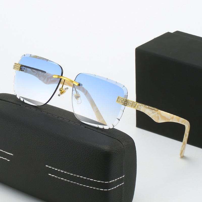 Dame mote briller med luksuriøse detaljer Skanto