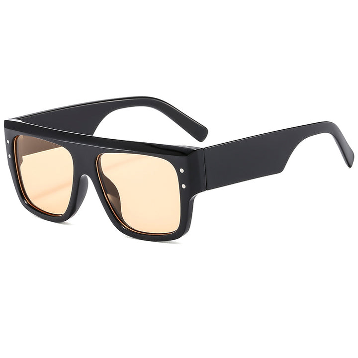 Dame Oversized Solbriller i stilfullt skilpaddeskall-design Skanto