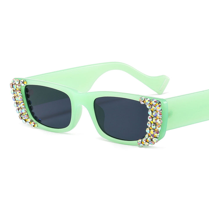Dame ekstravagant smykkestein solbrille Skanto