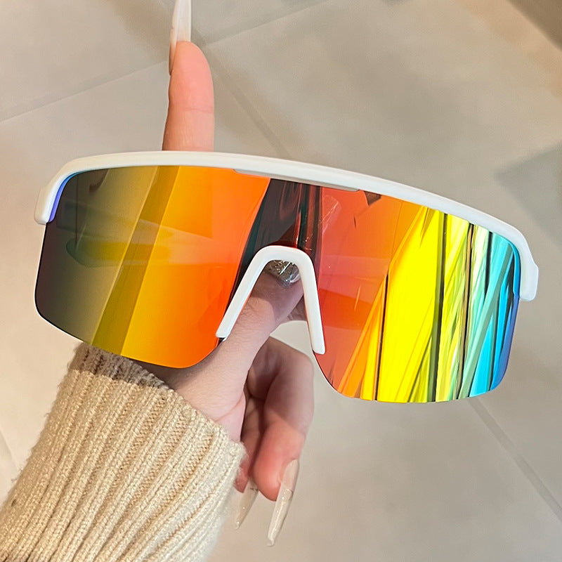 Unisex nan sporty Shield-solbriller med hel visirglass og sklisikre nesepader Skanto