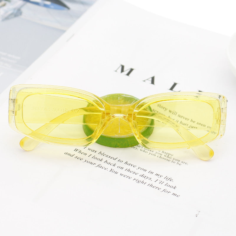 Damer eksklusiv oversized solbrille i moderne design Skanto
