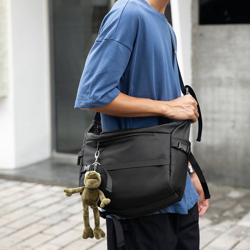 Allsidig Crossbody Utility Bag Skanto