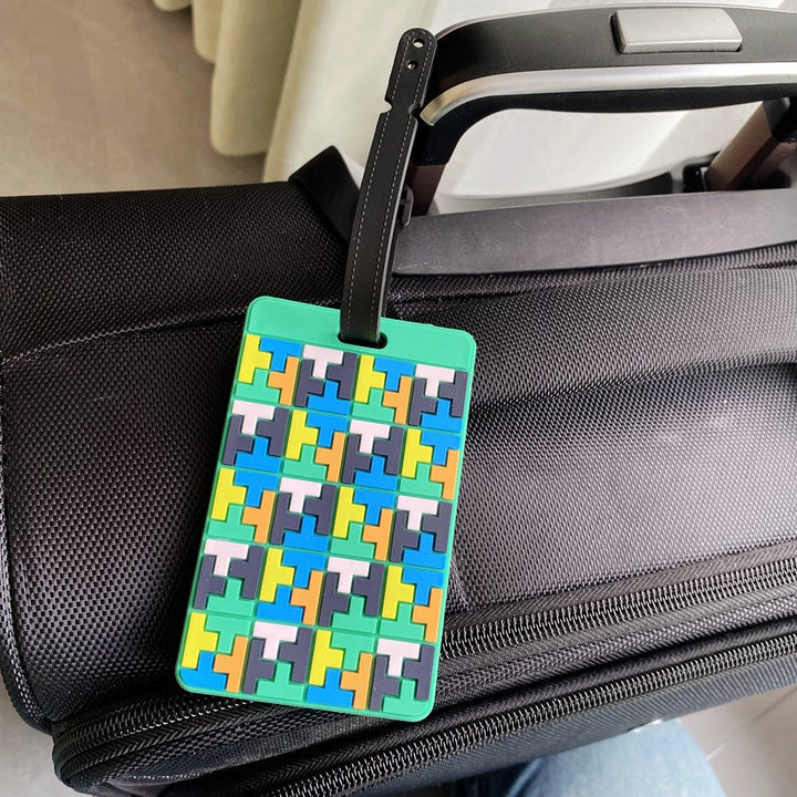Vibrant Puzzle Pattern Bagasjelapp Skanto