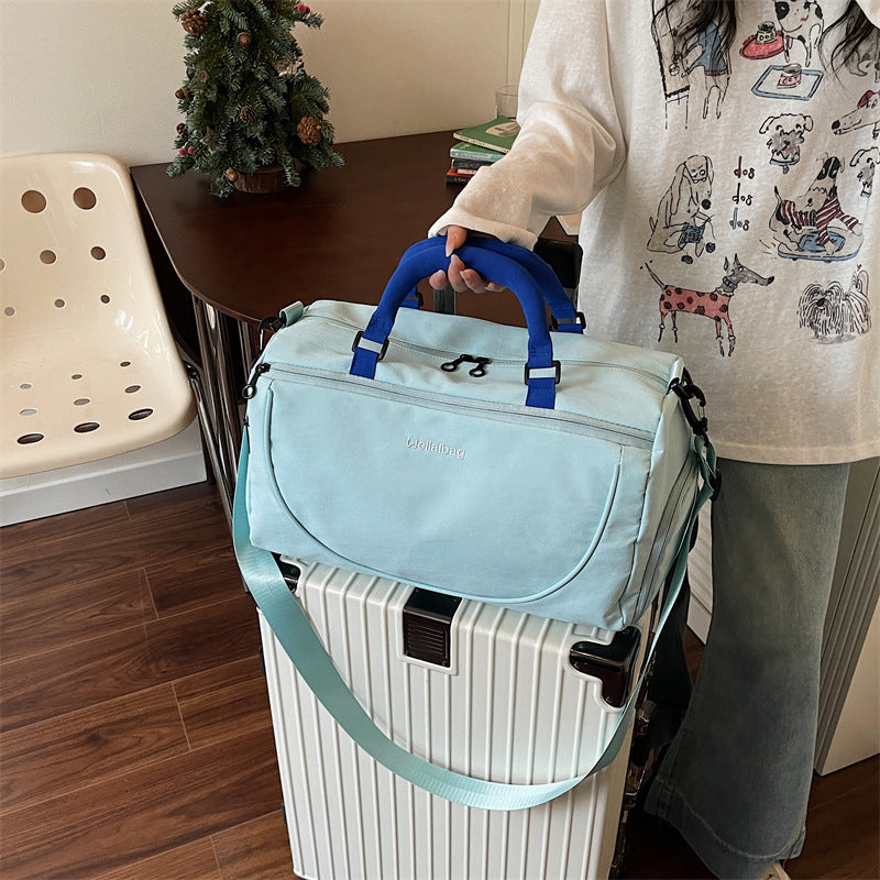 Sporty duffel bag with versatile compartments Skanto