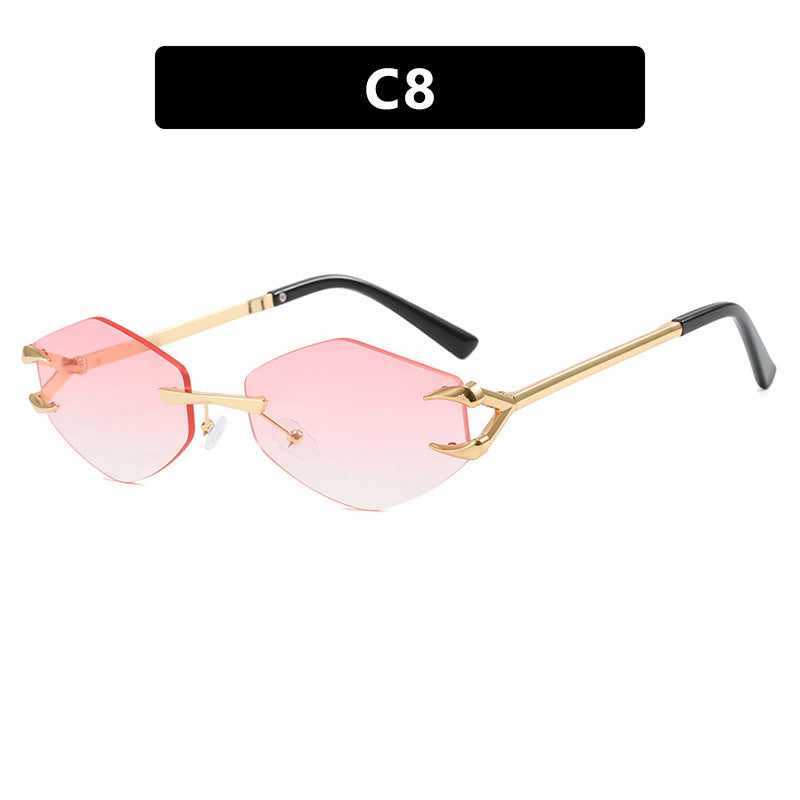 Dame ekstravagant hexagonal solbrille med innovativ ramme og UV-beskyttelse Skanto