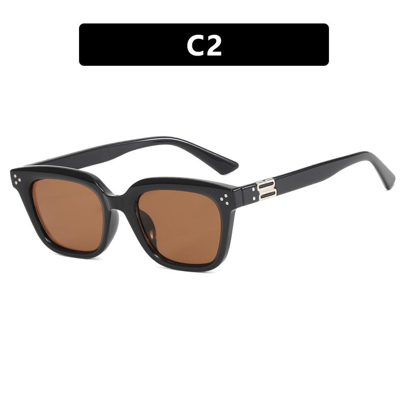 Dame oversized solbrille i moderne geometrisk design Skanto