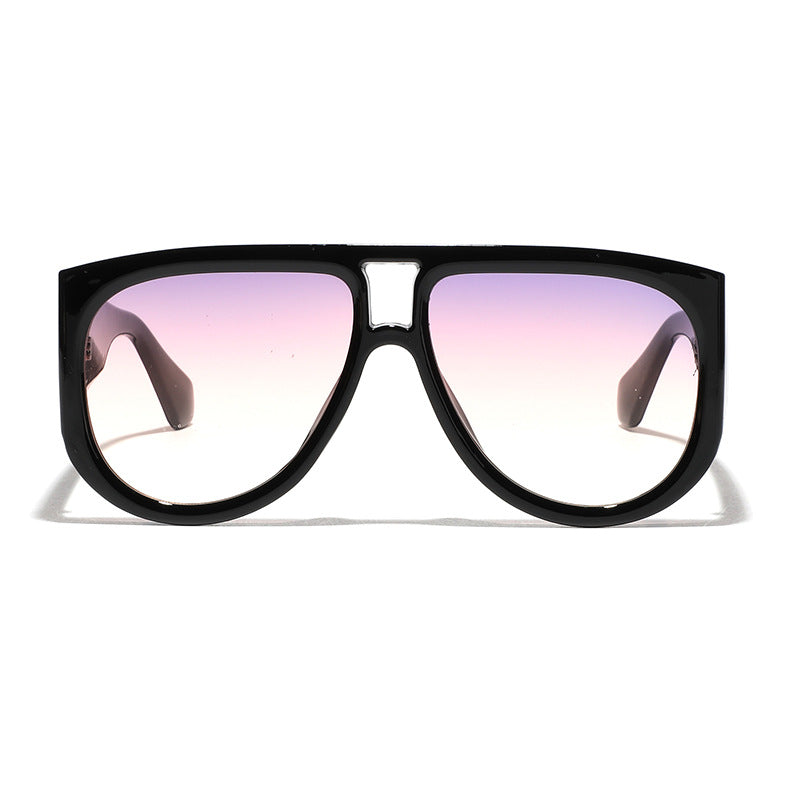 Damer fashionable oversized solbriller med ergonomisk ramme Skanto