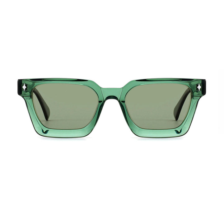 Dame solbrille i moderne design med bred ramme og høyverdig UV-beskyttelse Skanto