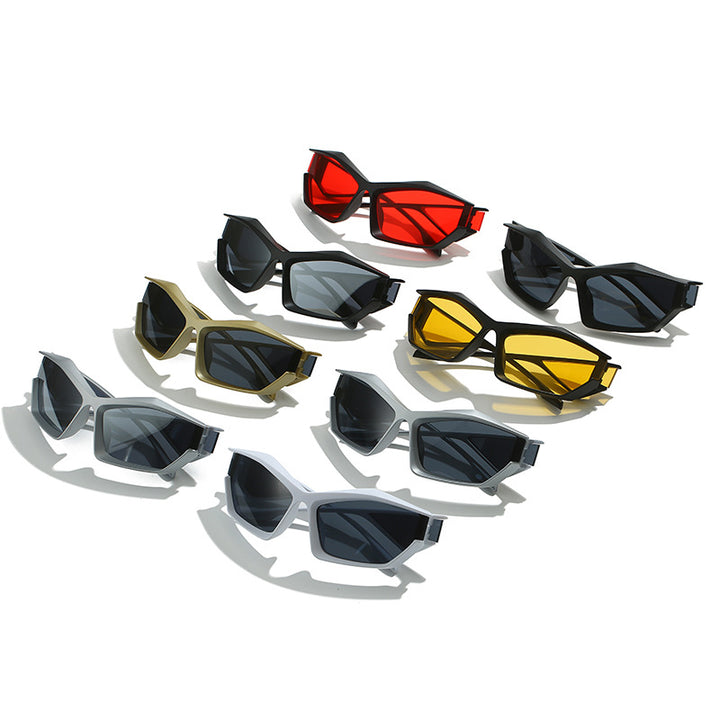Dame sporty performance solbriller med moderne geometrisk ramme Skanto