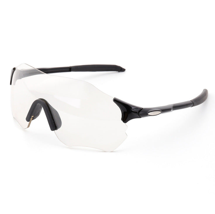 Dame Sport-solbrille med høyt utviklet aerodynamisk design Skanto
