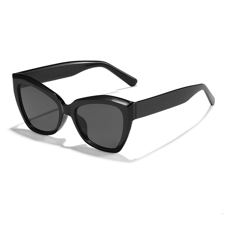Dame Cat-Eye solbriller med stilfullt gjennomsiktig ramme Skanto