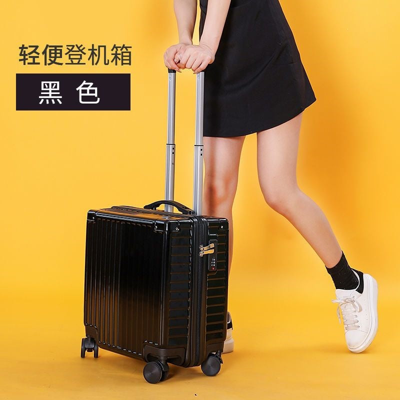 Robust hard shell suitcase in modern design Skanto