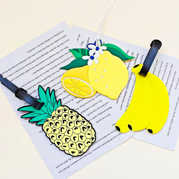Unisex Strawberry Luggage Tag Skanto