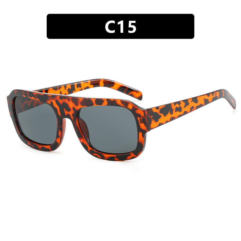 Dame oversized solbrille med markant rektangulært ramme Skanto