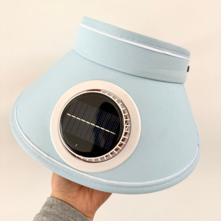 Lett sammenleggbar solskjerm med integrert solarmodul og stille vifte Skanto