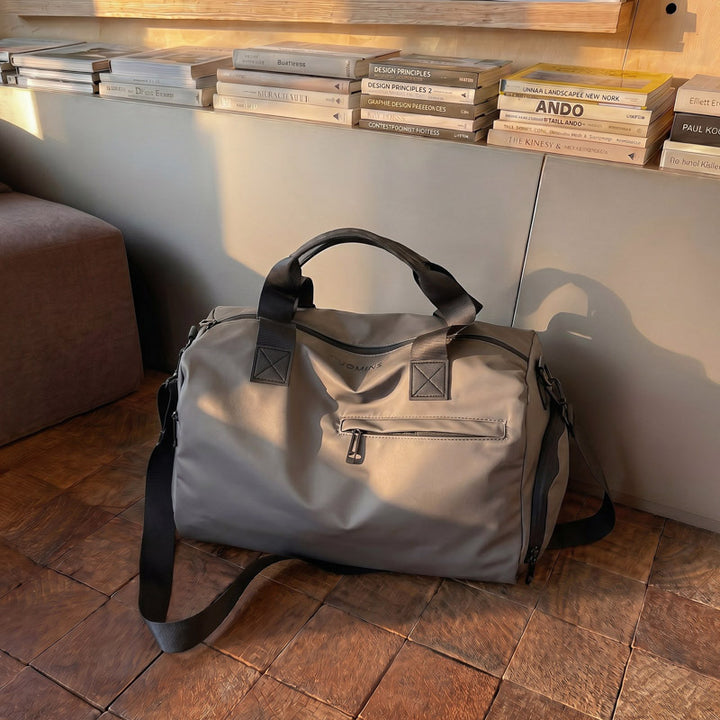 Sport-Duffel-Bag med Høy Volum og Vannavvisende Materiale Skanto