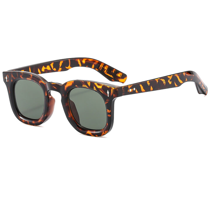Dame Modish solbrille i høy kvalitet design Skanto