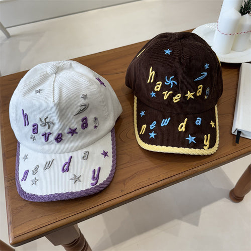 Kvinnens broderte cordfløyels baseball cap Skanto