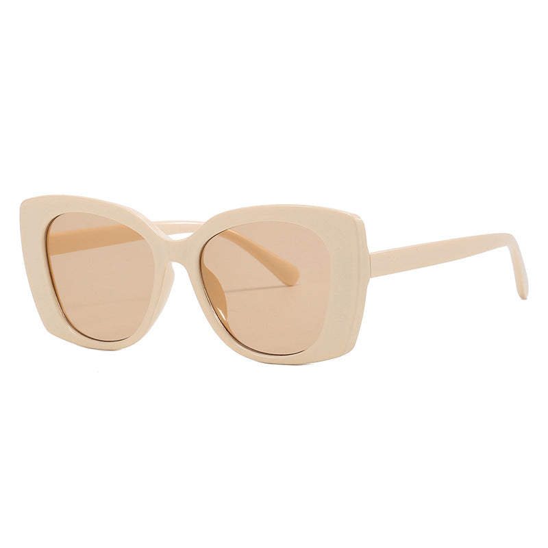 Dame Oversized-solbriller med elegant design Skanto