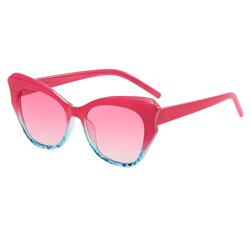 Dame Cat-Eye Solbrille med stilfullt design Skanto