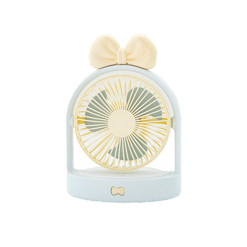 Compact table fan in creative design Skanto