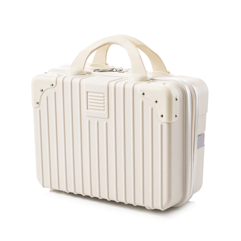 Premium Hard Shell Travel Case Skanto