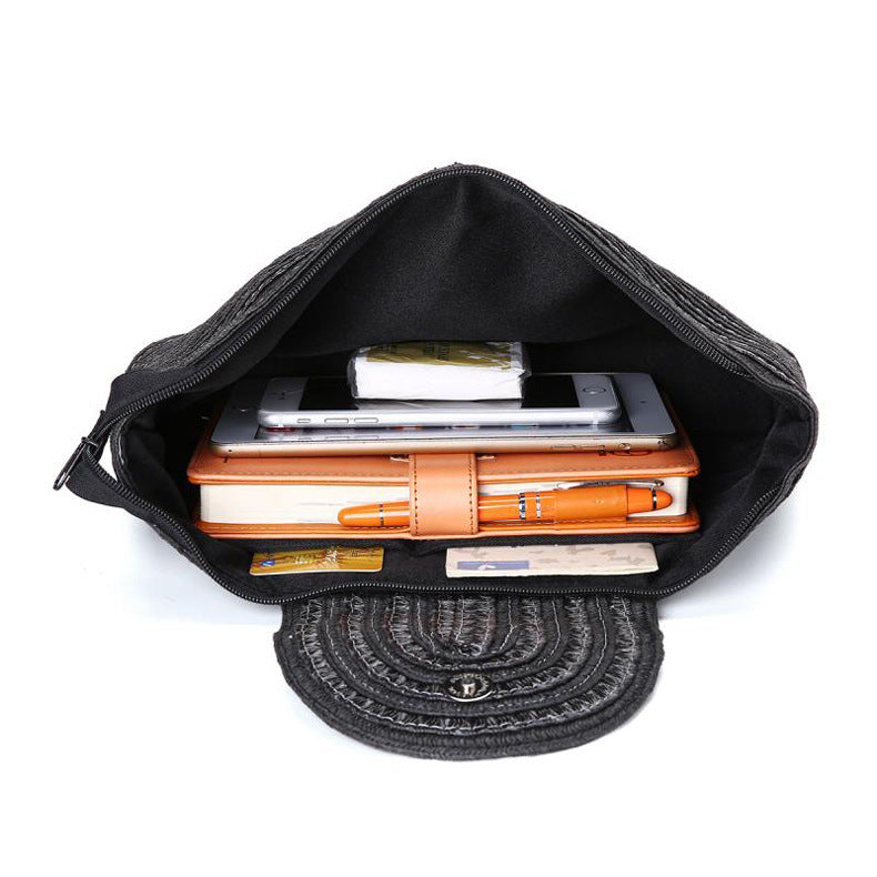 Elegant Clutch-veske med høykvalitets flettestruktur Skanto
