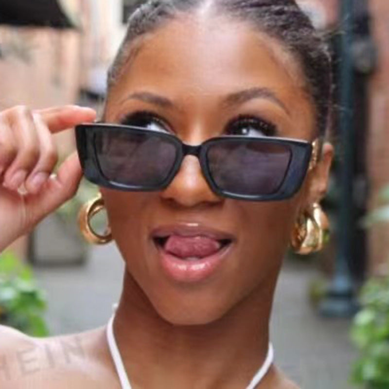 Dame moteriktig Oversized solbrille med unikt leopardmønster Skanto