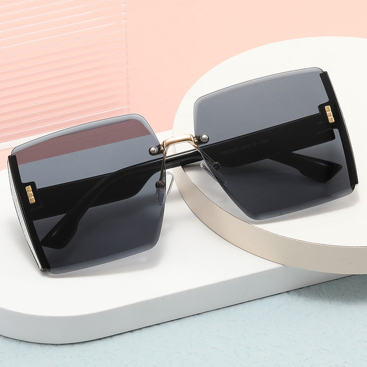 Dame Oversized Glamour Solbrille Skanto