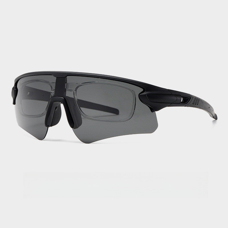 Unisex Sportslig høytytende solbrille med aerodynamisk design og justerbart nesepad Skanto