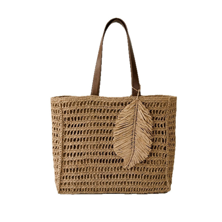 Håndlaget strandbag av naturmaterialer Skanto