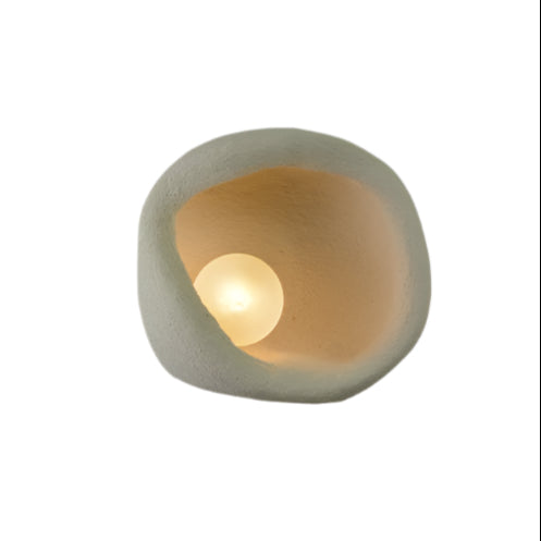Skanto | Vegglampe laget av polystyren i Wabi-Sabi stil