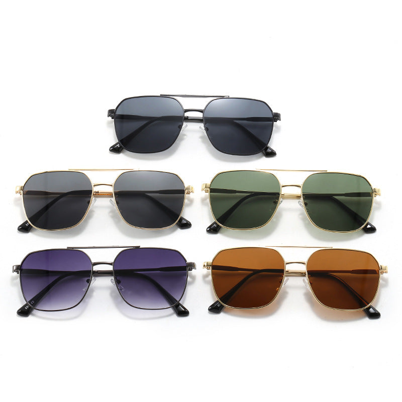 Damer Modiske Oversized-solbriller i edelt Shield-design Skanto