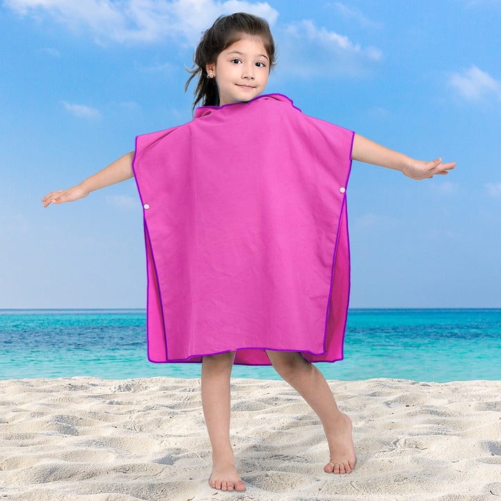 Jente badeponcho Skanto