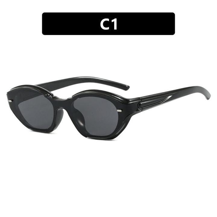 Dame moter Solbrille med moderne design og beskyttende UV-filter Skanto