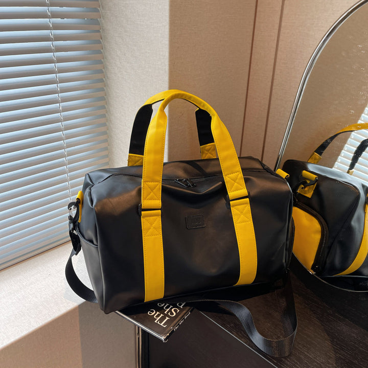 Sporty duffel bag with durable water-repellent material and versatile carrying options Skanto