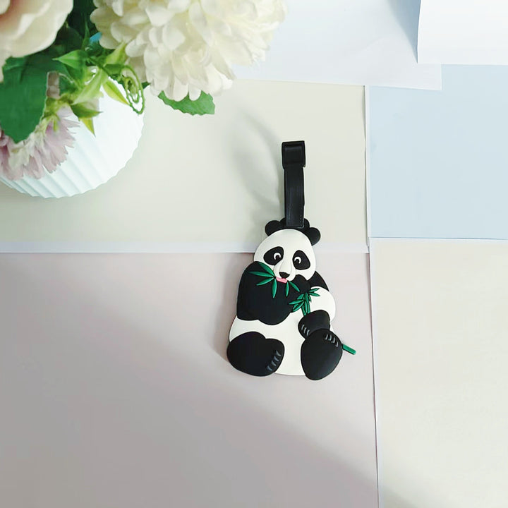 Unisex bagasjelapp i søtt pandadesign Skanto