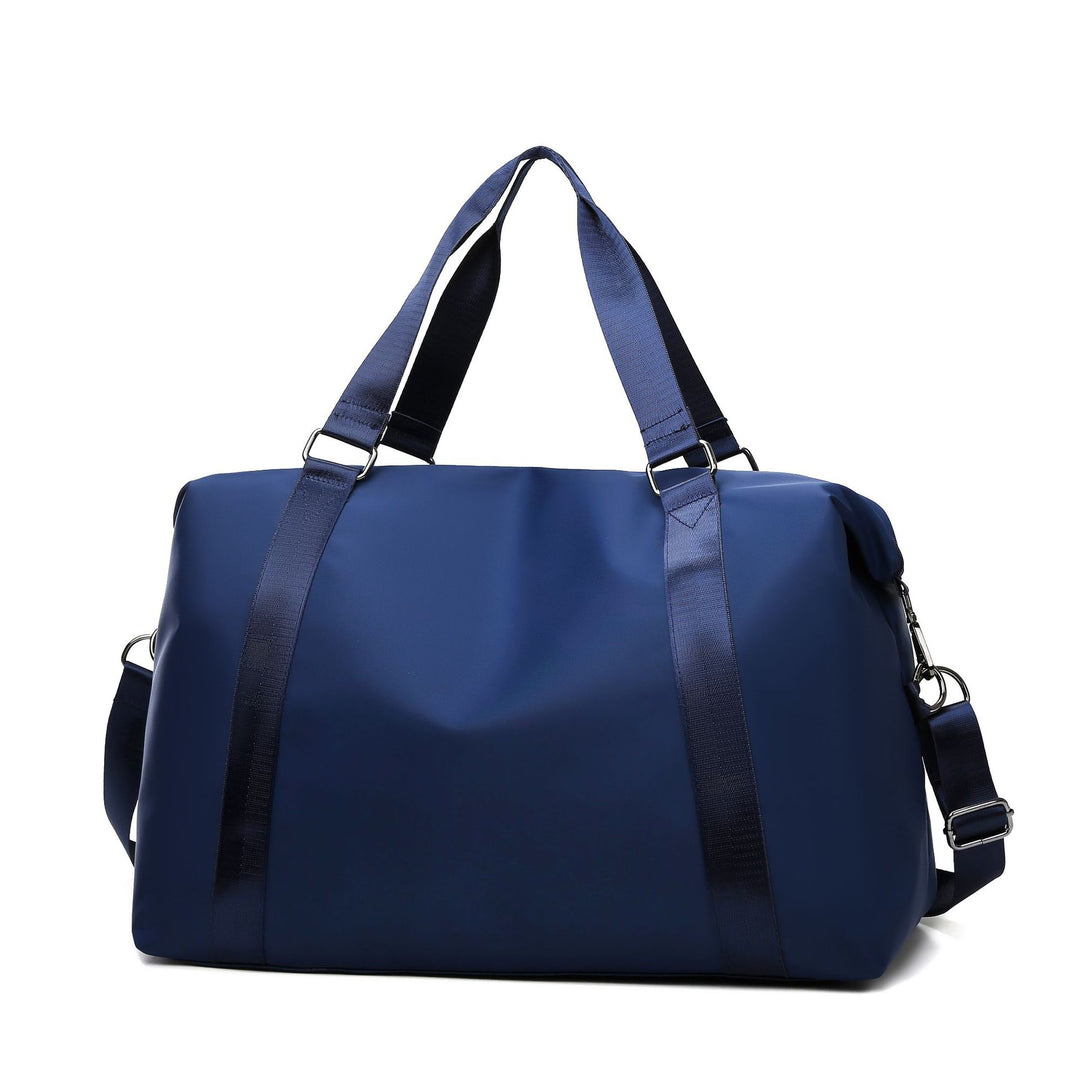 Sporty Duffel Bag with Durable and Water-Repellent Material Skanto