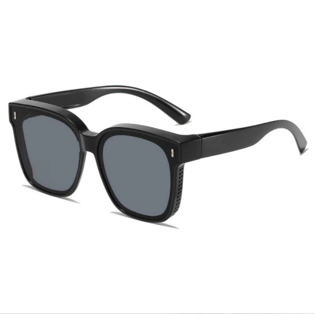 Dame moterisk solbrille i moderne rammedesign Skanto